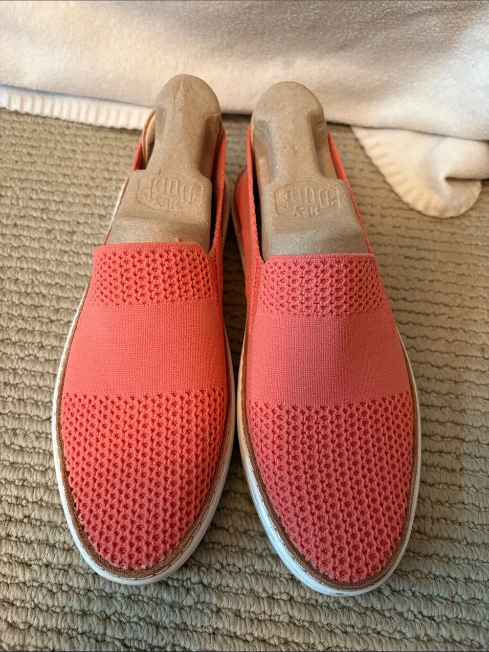 UGG stylish coral